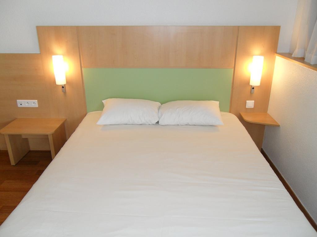 Ibis Budget Site Du Futuroscope Chasseneuil-du-Poitou Room photo