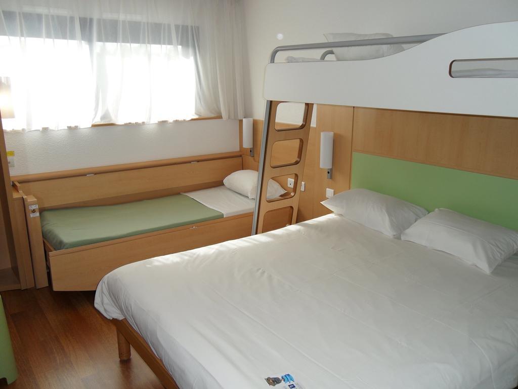 Ibis Budget Site Du Futuroscope Chasseneuil-du-Poitou Room photo